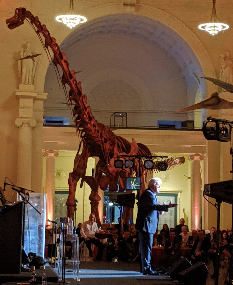 Jay Leno on stage at the field museum In Chicago.